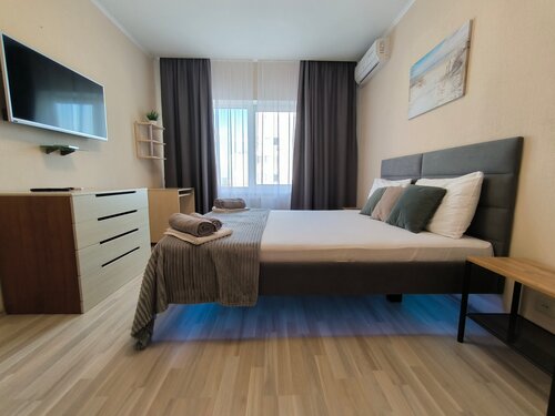 Квартира 2-к у пляжа на 5 гостей в современном комплексе с видом на море в Севастополе