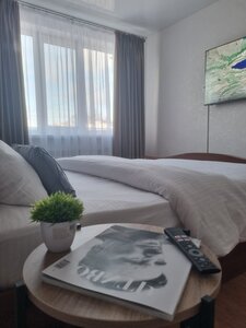 отель ISTOMA  2-ком квартира на Горошникова, 82 с видом на пруд