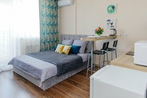  Апартаменты Альфа Хоум Плюс на Братьев Кашириных