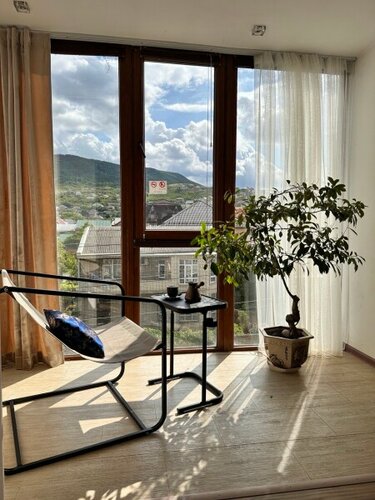 Апартаменты Уютная квартира с видом на гору Тарки-Тау в Махачкале