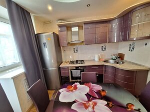 Апартаменты микрорайон Западный, 7