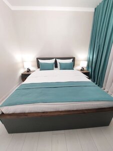 Апартаменты Апартаменты Flatirini на улице Шамиля Джигкаева 