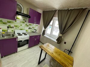 Апартаменты Локомотивная 8