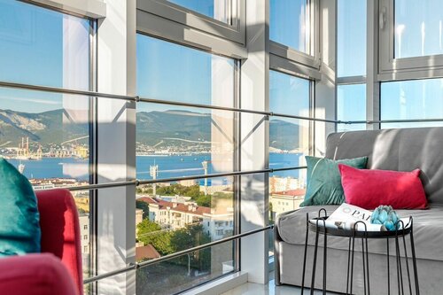 Апартаменты UzorApart Комфортная студия в центре с потрясающим видом на море в Новороссийске