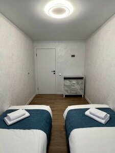 Апартаменты 2 х комнатные апартаменты Созвездие Камчатки по адресу проспект 50 лет Октября 20 на 3 этаже на 3 раздельных спальных места