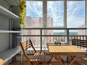 Апартаменты Апартаменты "Как Дома" на Родионова рядом с центром города, канатной дорогой  и ТРЦ  "Ганза"