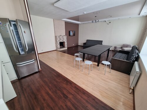 Апартаменты Просторные 5- комнатные апартаменты в Гостевом доме Домашний в Златоусте