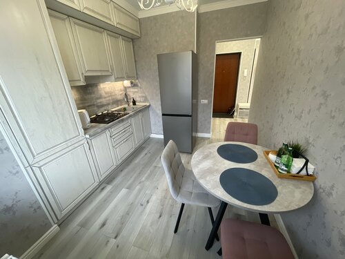 Апартаменты Апартаменты в центре Пятигорска с видом на гору Бештау и парк Кирова в Пятигорске