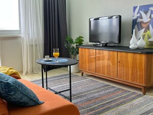 отель Аутентичная 2-к. квартира рядом с озером Смолино и заводом ЧТПЗ