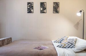 Апартаменты Бурова Петрова, 62