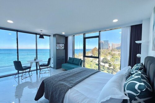 Апартаменты Роскошные апартаменты с террасой на берегу моря, Batumi View в Батуми