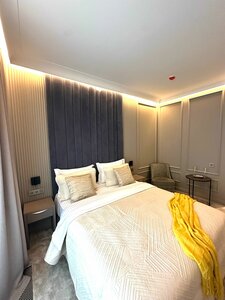 Апартаменты Сочи Апартаменты 21 кв.м. в отеле 4* с всесезонным бассейном, на улице Ленина, 217А. 