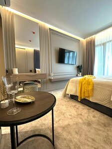 отель Сочи Апартаменты 21 кв.м. в отеле 4* с всесезонным бассейном, на улице Ленина, 217А. 
