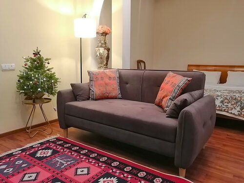 Апартаменты Апартаменты в курзоне с видом на Машук в Пятигорске