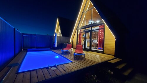 Загородный дом   А-фрейм домик-2  с тёплым бассейном. в Тульском