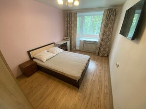 отель Апартаменты с 2 комнатами на 1-й Московской 54