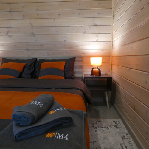 Загородный дом Уютный 4-х местный домик с двухспальной кроватью Queen Size (8) в Вервековке