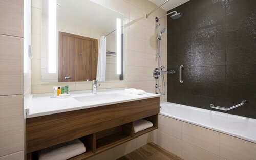 Гостиница Hilton Garden Inn Orenburg в Оренбурге