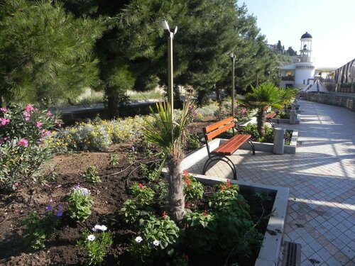 Гостиница Бартон Парк в Алуште