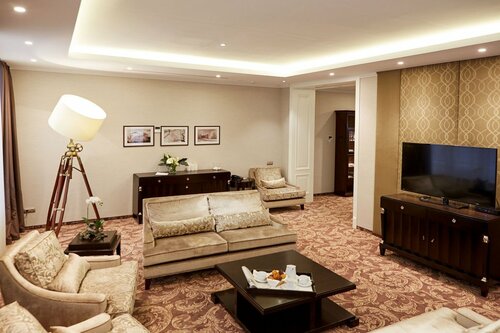 Гостиница Sk Royal Hotel в Тульской области