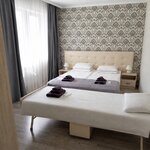 2х-к. апартаменты с личной парковкой ( 500м. от М4) в 2х-к. апартаменты с личной парковкой ( 500м. от М4)