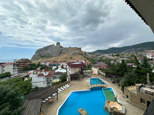 Гостиница Бастион в Крыму