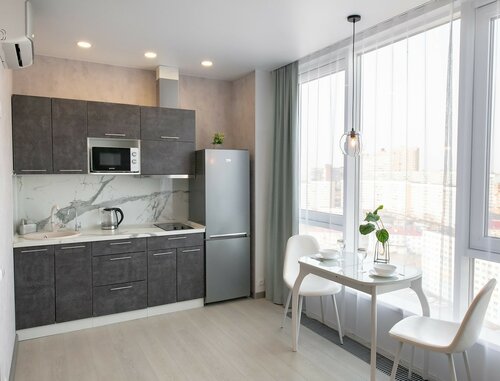 Апартаменты Высокий этаж, вид на мост, рядом с театром, недалеко от центра. Брянская 18 во Владивостоке