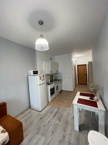 Квартира Студия в 9 минутах пешком от Аэропорта (700 метров) в Якутске