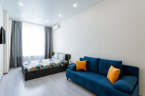 Апартаменты Апартаменты KING с отдельной кухней Бульвар Давлеткильдеева, 5 в Уфе