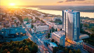  Атмосферная студия с большими окнами в центре от Уют и Комфорт НН (222-1)