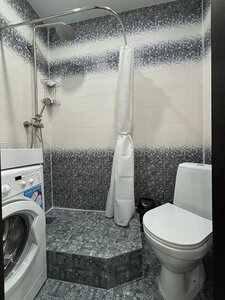  Атмосферная студия с большими окнами в центре от Уют и Комфорт НН (222-1)