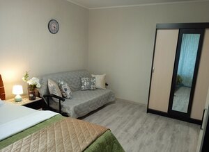 Апартаменты Апартаменты Пятница/ до 4 чел/Мкрн.Зелёный Город, /рядом с въездом в город/ близко к Стризнево