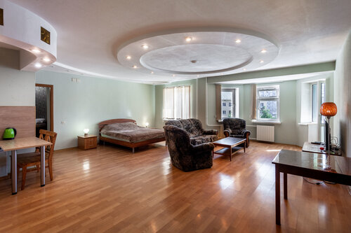 Апартаменты Просторная студия в центре Архангельска на ул. Садовой, 18 в Архангельске