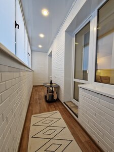 Апартаменты Happy House Стильная студия с уютным балконом