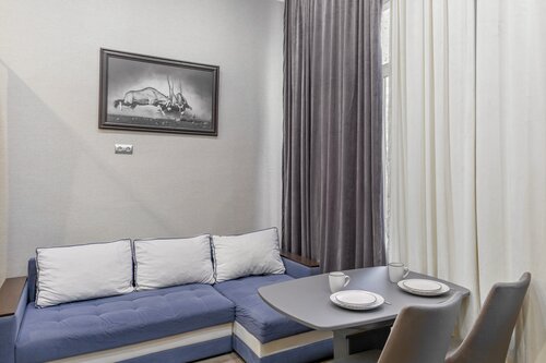 Апартаменты Студия сети «Aura» в центре исторической части города. 📍Рядом Проспекта Мира, ✅набережная реки Терек, ✅ Центральный парк во Владикавказе