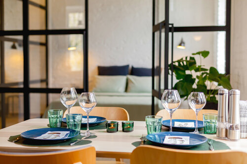 Квартира Tverloft Premium у Волги с прозрачной спальней в Тверской области