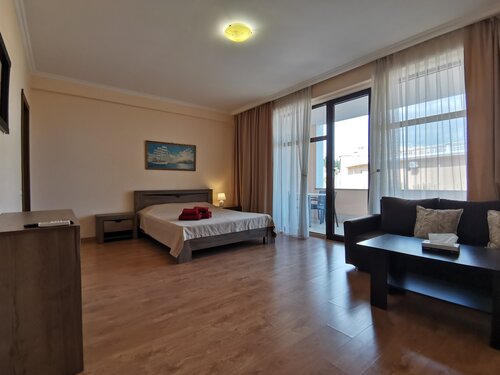 Апартаменты Апартамент с балконом 107 в Ливадии