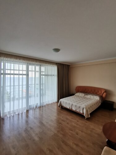 Апартаменты Россия, Крым, Ялта, посёлок городского типа Ливадия, Виноградная улица, 22Г в Ливадии