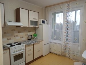 Апартаменты Апартаменты Пятница/ до 4 чел/Мкрн.Зелёный Город, /рядом с въездом в город/ близко к Стризнево