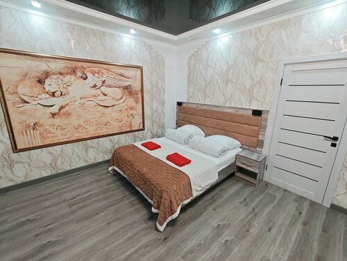 Квартира Просторная 2 комн. квартира на Красной Армии 136/7 в Шахтах