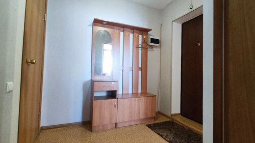 Квартира Квартира на ул. Зиновьева, 14 возле центра города в Бавлах