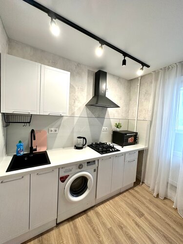 Апартаменты Апартаменты  недалеко от центра и Ривьеры на ул. Меридианная д.7 в Казани