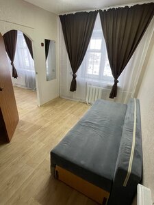 Апартаменты Локомотивная 8