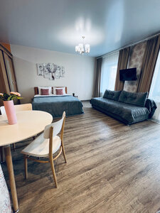 Квартира Ве Hоme -Радуга на Красных Мадьяр