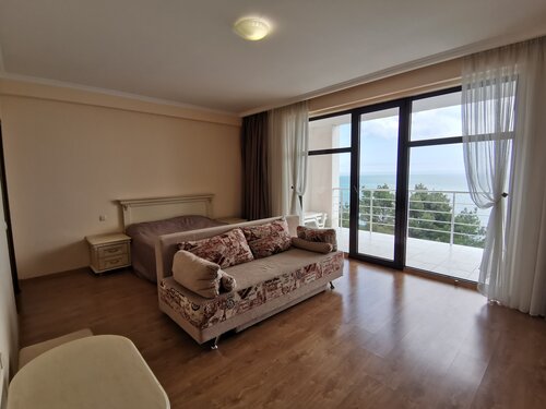 Апартаменты Россия, Крым, Ялта, посёлок городского типа Ливадия, Виноградная улица, 22Г в Ливадии