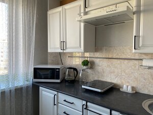 Апартаменты проспект 60 лет СССР, 10