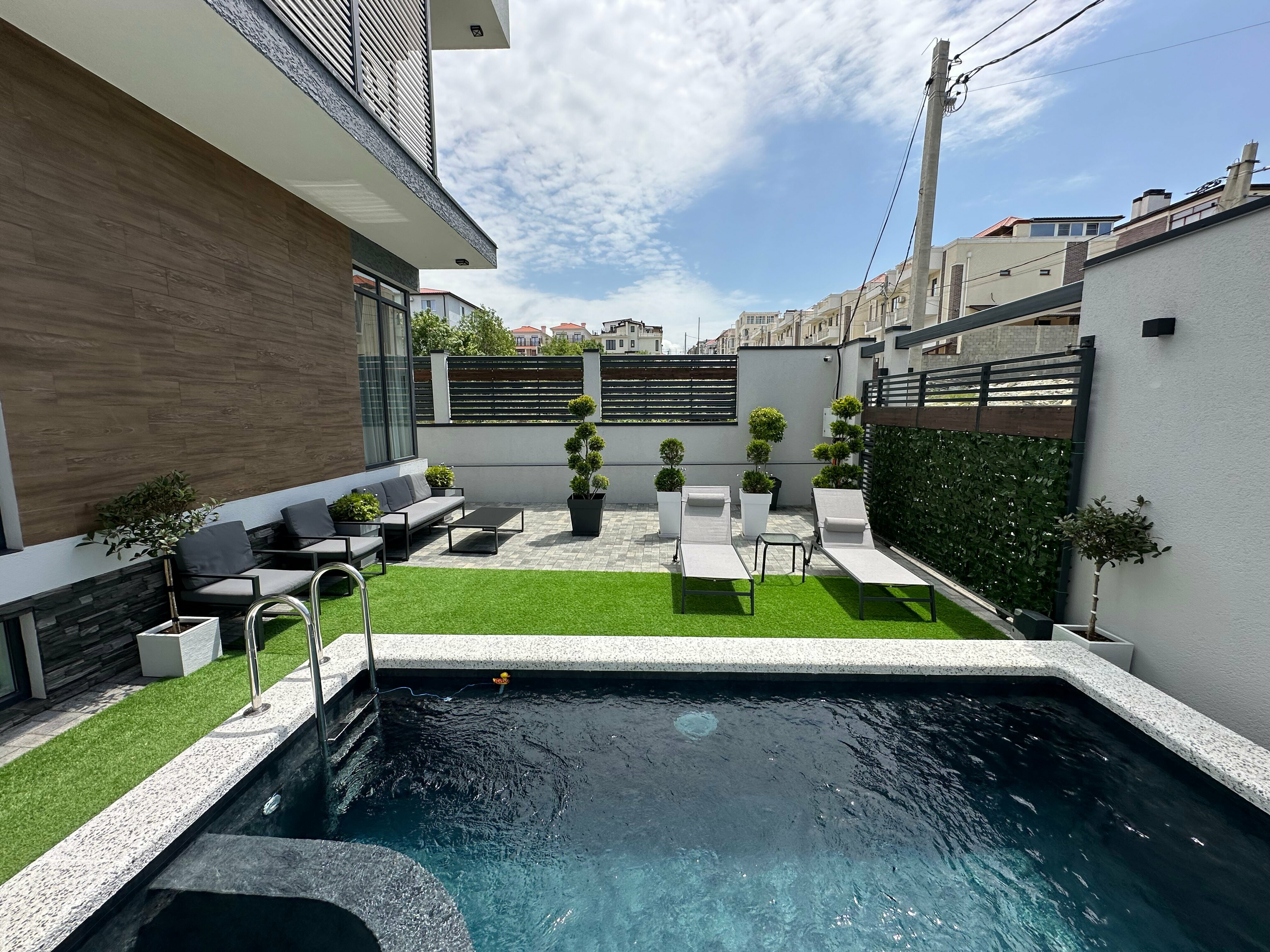 Четырехместный номер с видом на море