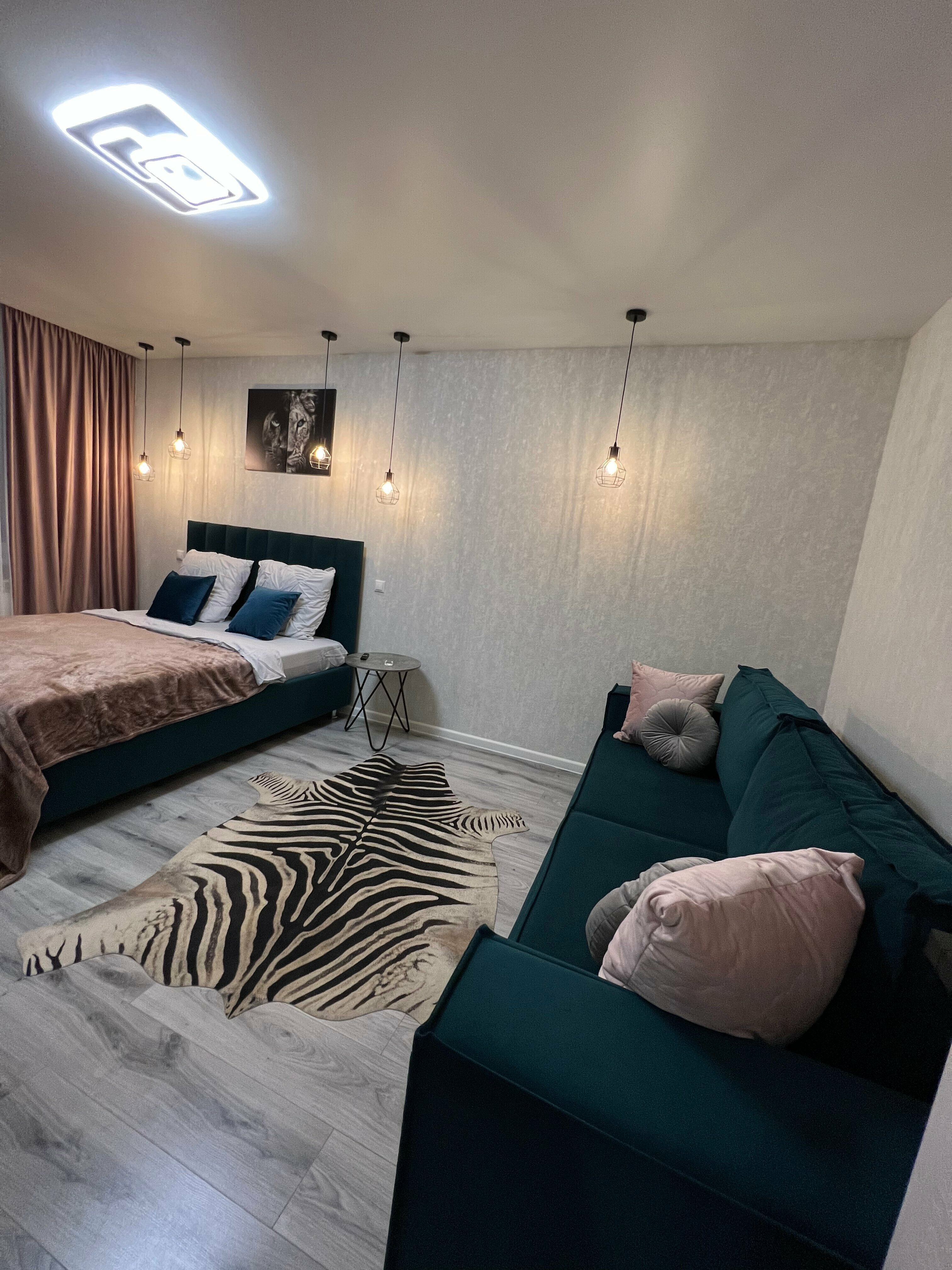 Трехместный номер «Комфорт» с душем