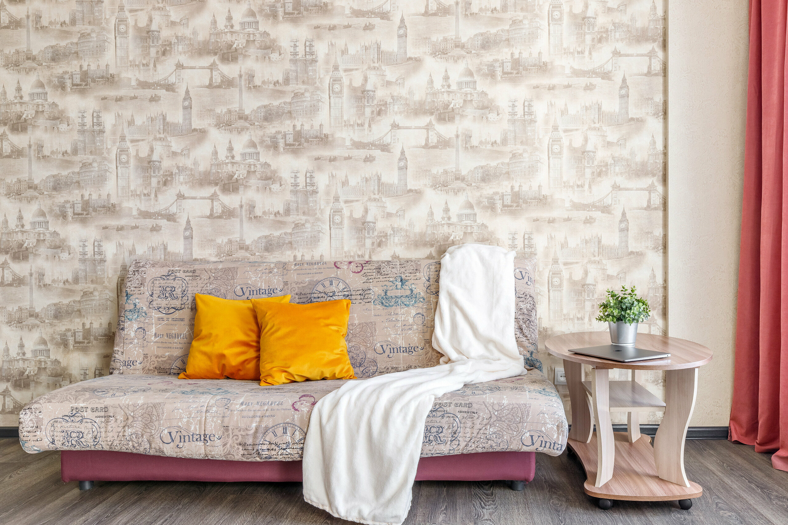 Номер-студия Делюкс с кроватью размера «queen-size»