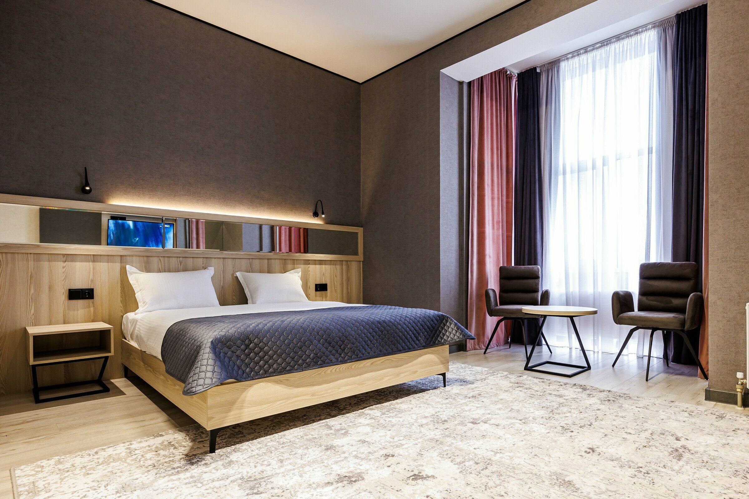 Большой двухместный номер с 1 кроватью